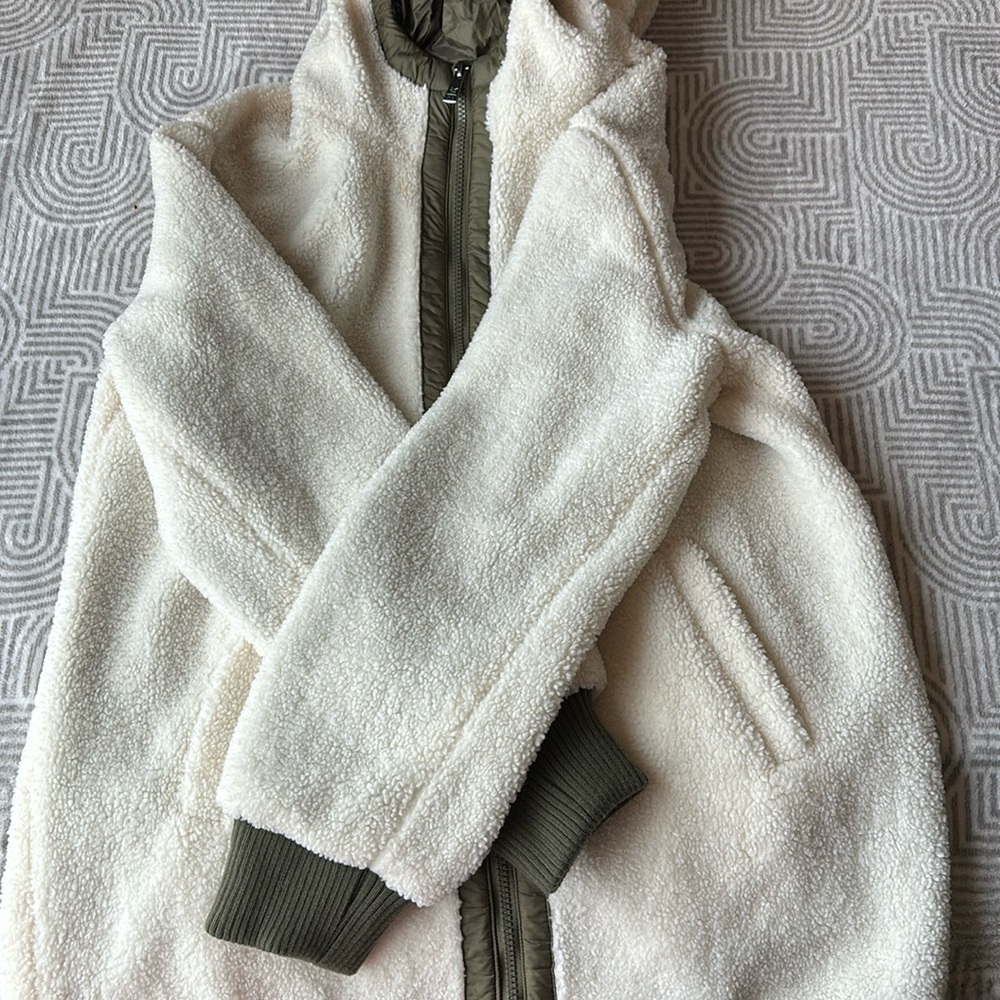 1 MADISON EXPEDITION HERITAGE COLLECTION
